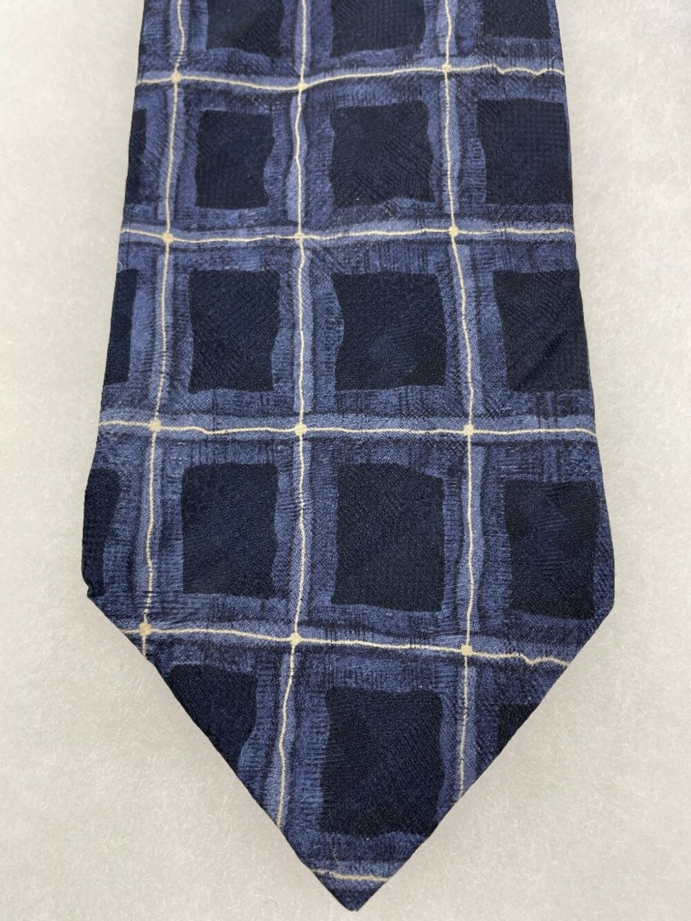 Bill Blass Silk Tie Navy Blue Abstract Geometric Grid Pattern Art Deco Modern